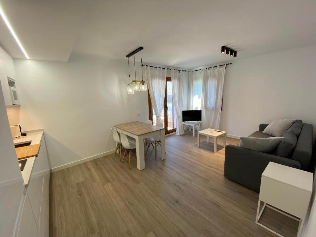 Apartamento Cala Montgo L' Escala Ngoại thất bức ảnh